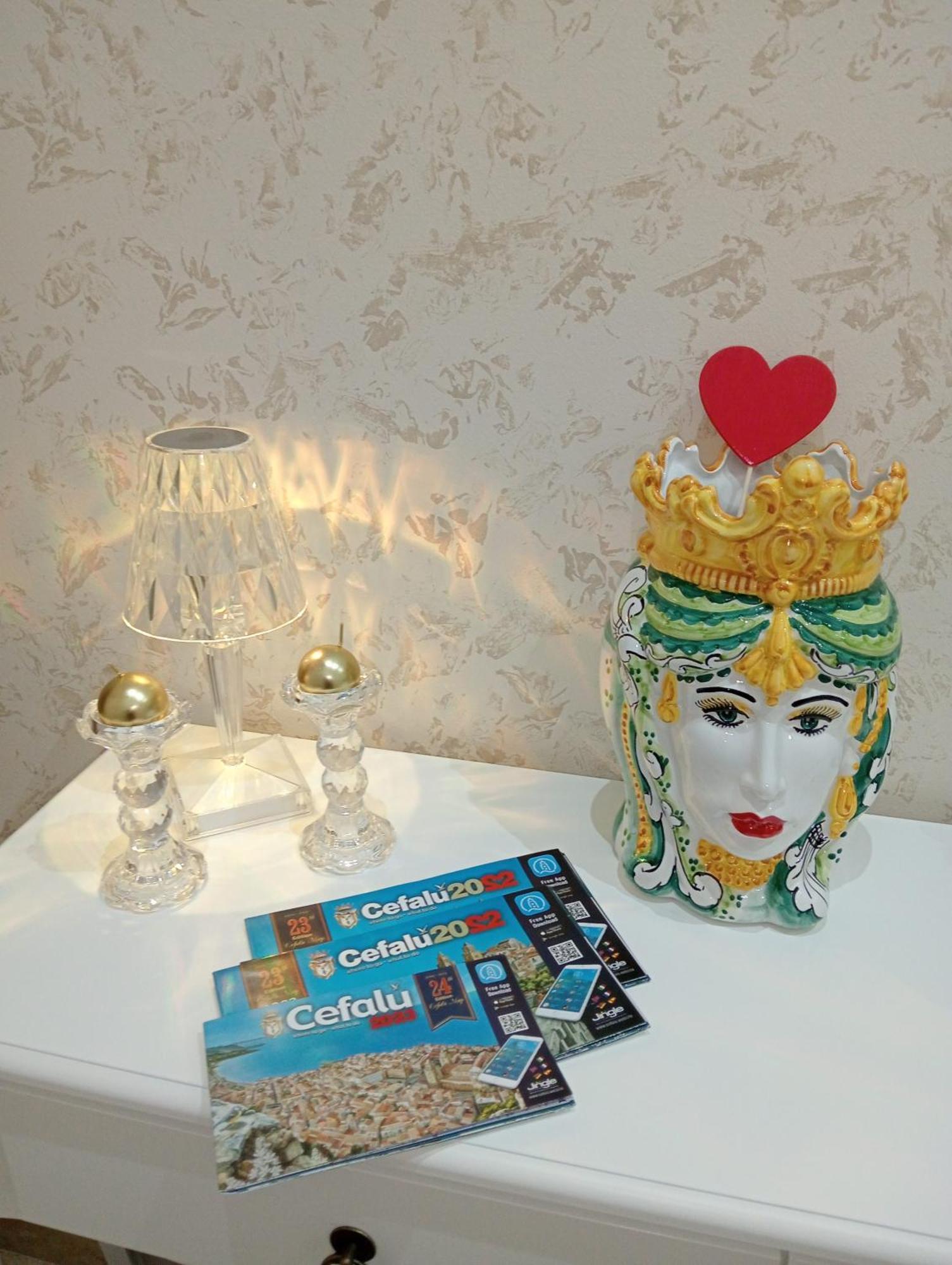 Suite Roma تْشيفالو المظهر الخارجي الصورة